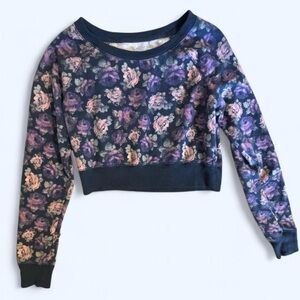 Mossimo Y2k Floral Cropped Sweatshirt Blue w Pink & Purple Roses Women’s Size M